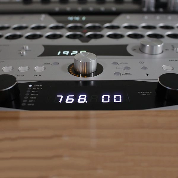 Antelope Audio OCX HD | Pro Audio \ Zegary (master clocks) Marki \ Antelope  Audio STUDIO \ INTERFEJSY I PRZETWORNIKI \ Zegary Antelope Audio |  MUSICTOOLZ