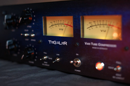 Tegeler Vari Tube Compressor